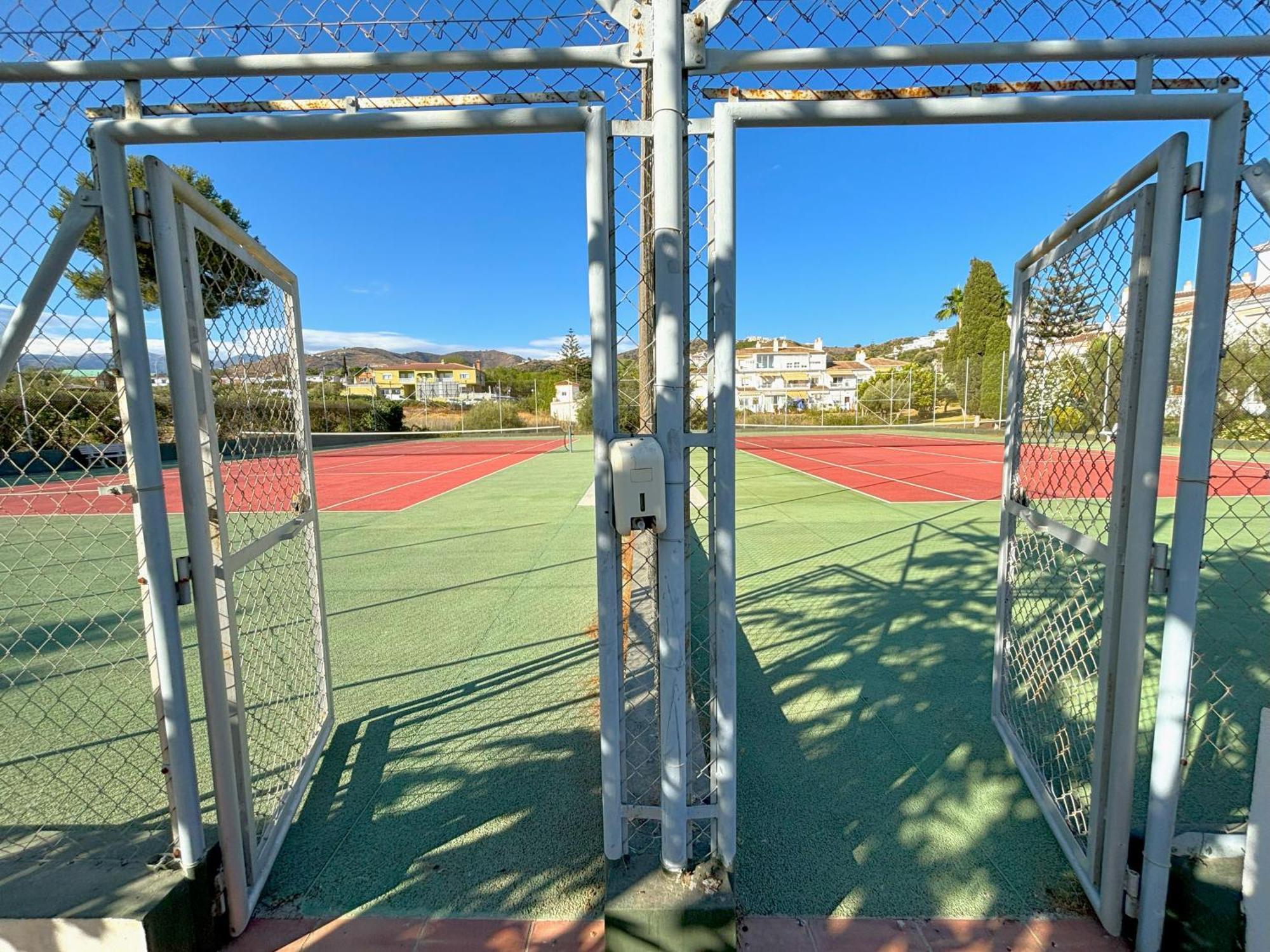 Evans Realty Bb Adosado & Piscina & Tenis & Jardines Torrox Dış mekan fotoğraf